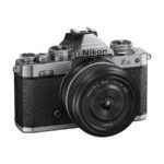 Fotoaparat Nikon Z fc Silver + 28 SE Kit - Image 11