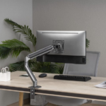 NOSAČ ZA MONITOR GEMBIRD MA-DA1-05, montaža na stol, (tilting, swivel), 17”-32”, up to 9 kg - Image 12